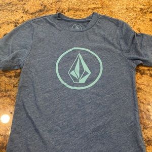 Volcom tshirt